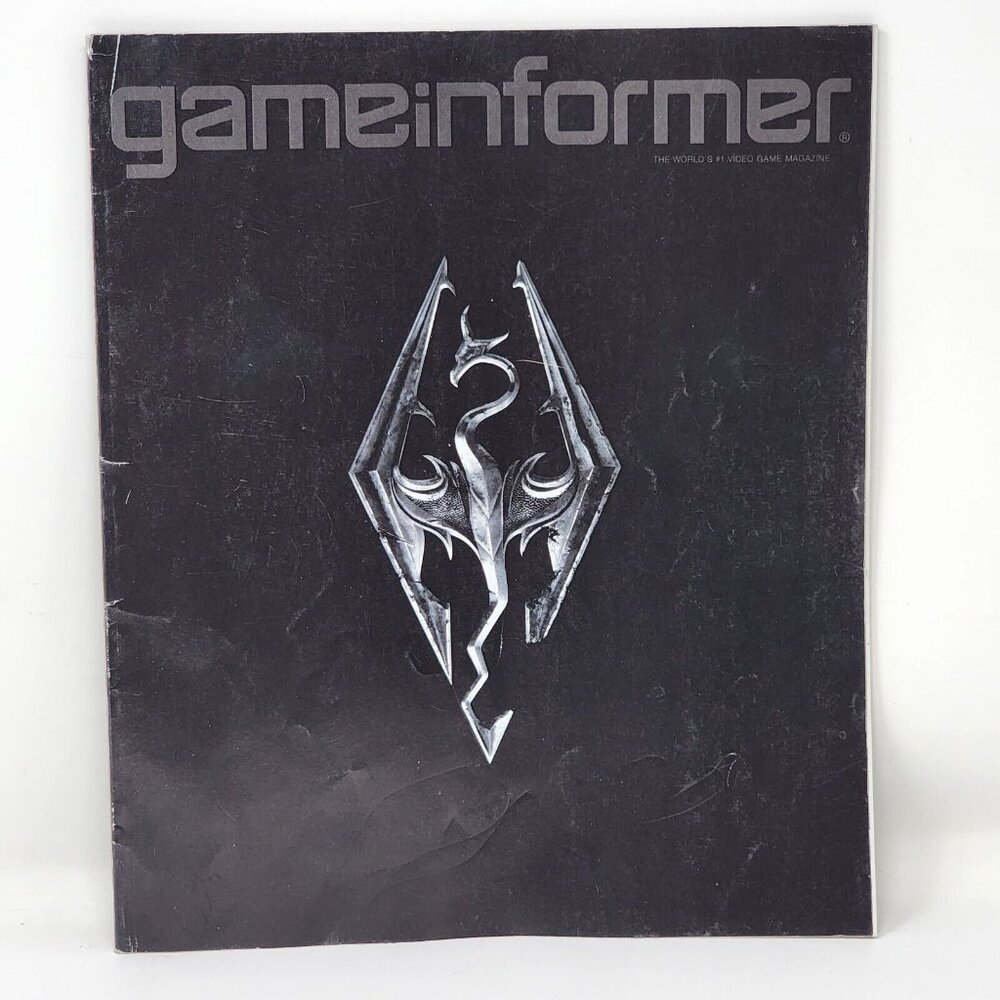 Gameinformer Magazine #214 Feb 2011 The Elder Scrolls V: Skyrim a